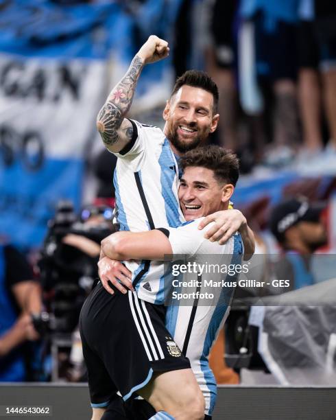 Messi Round 33,640 Messi Score Stock Photos, High-Res Pictures, and Images - Getty ...
