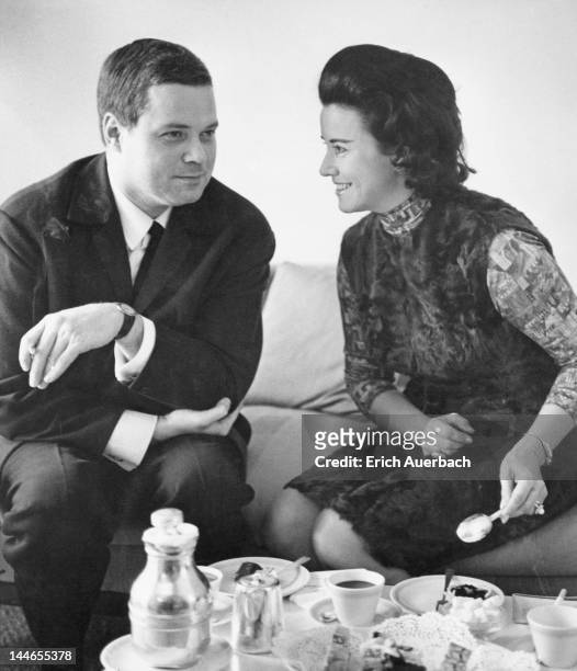 German baritone Dietrich Fischer-Dieskau with Swiss soprano Lisa Della Casa, 23rd January 1965. The singers are appearing together in a production of...