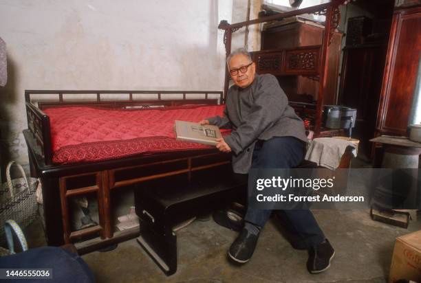 Chinese antique furniture expert Wang Shixiang, Beijing, China, December 17, 1989.