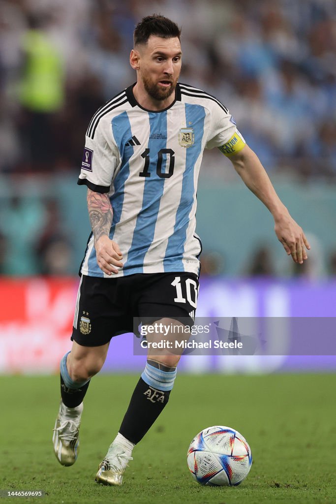 Messi Round Lionel Messi of Argentina during the FIFA World Cup Qatar 2022 Round ...
