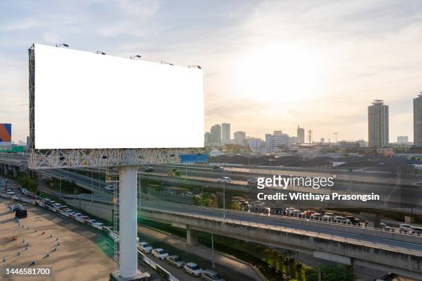blank billboard - bill posting stock pictures, royalty-free photos & images