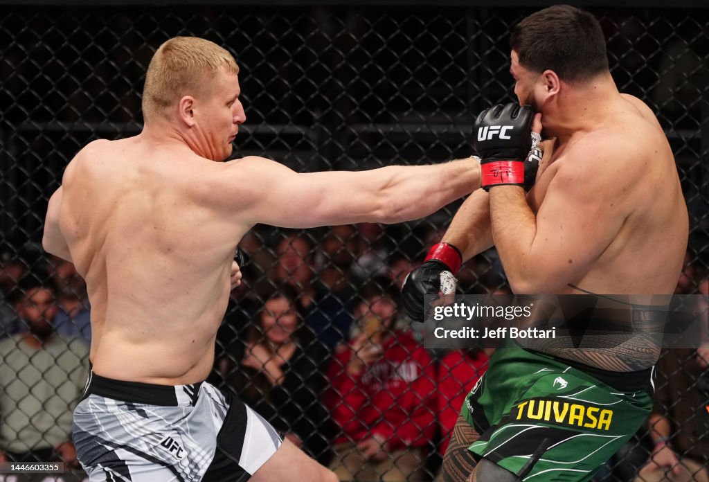 UFC Fight Night: Tuivasa v Pavlovich