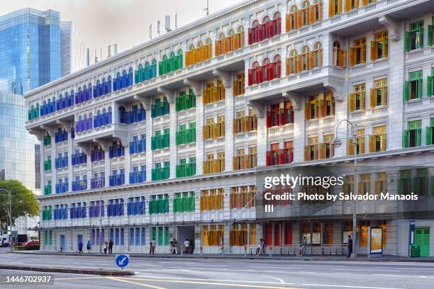 old hill street police station in singapore - hill street stock pictures, royalty-free photos & images