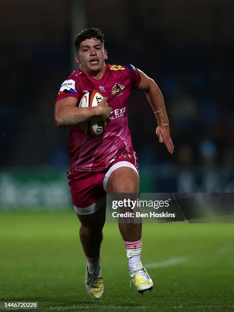 Dan Exeter 2,957 Gloucester V Exeter Chiefs Aviva Premiership Stock Photos, High ...