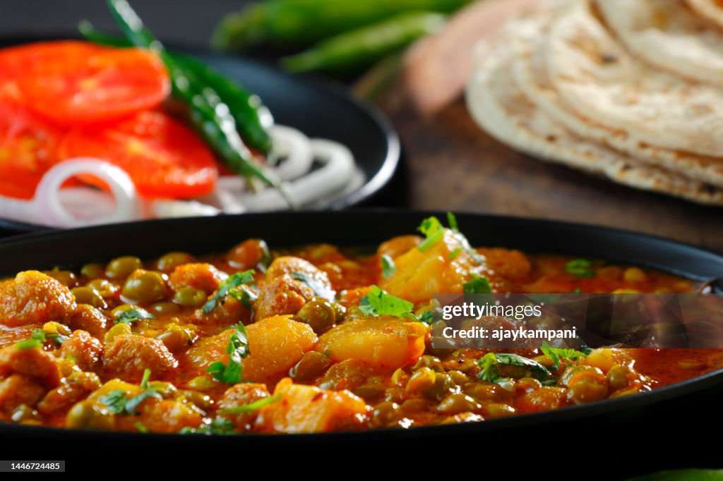 Indian Aloo Mutter curry