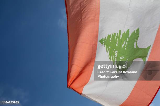 lebanon travel, lebanon flag - lebanon flag stock pictures, royalty-free photos & images