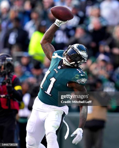 Brown of the Philadelphia Eagles reacts after scoring touchdown in the second quarter of a game against the Tennessee Titans at Lincoln Financial...