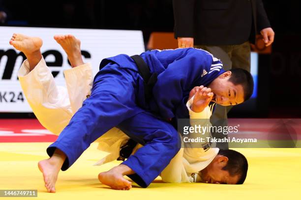 Seungbeom Jeon of Republic of Korea reacts after defeating Hayato Kondo of Japan in the Men’s - 60kg Final on day two of the Judo Grand Slam at Tokyo...