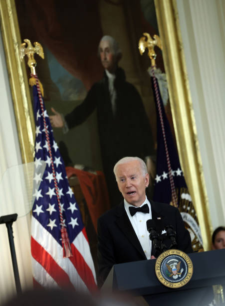 DC: President Biden hosts Kennedy Center Honorees At The White House
