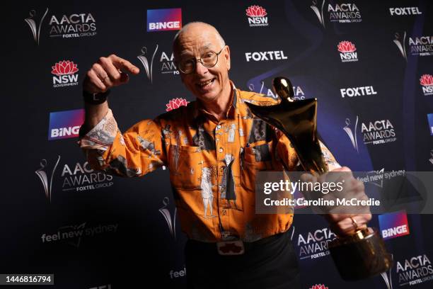 Dr Karl Kruszelnicki poses in the media room with AACTA Award for Best Digital Short Video during the 2022 AACTA Industry Awards Presented By Foxtel...