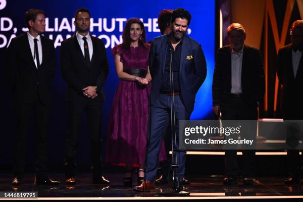 Joshua Simmonds Photos and Premium High Res Pictures - Getty Images