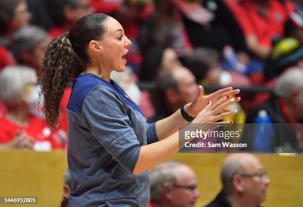 Head coach Adia Barnes of the Arizona Wildcats gestures during the second half of her team's game against the New Mexico Lobos at The Pit on December...