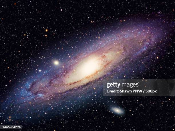 low angle view of stars in sky at night - galaxy - fotografias e filmes do acervo