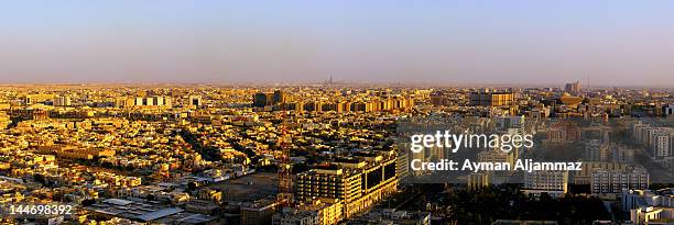 Sunset Time Riyadh 234 Riyadh Sunset Stock Photos, High-Res Pictures, and Images - Getty ...