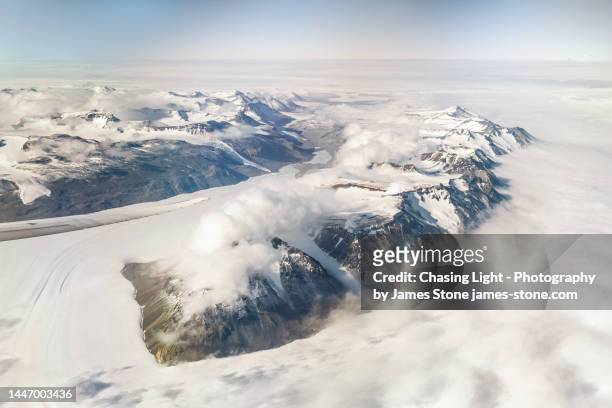 mcmurdo dry valleys aerial view - extremophile stock pictures, royalty-free photos & images