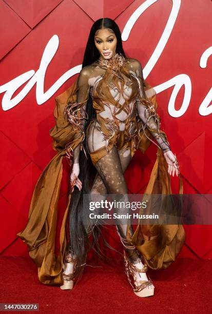 Attends The Fashion Awards 2022 at the Royal Albert Hall on December 05, 2022 in London, England.