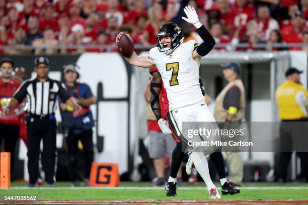 Taysom Hill of the New Orleans Saints celebrates after scoring a touchdown against the Tampa Bay Buccaneers during the second quarter in the game at...