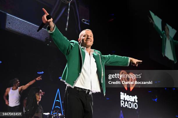 Macklemore performs onstage during iHeartRadio 103.5 KISS FM's Jingle Ball 2022 Presented by Capital One at Allstate Arena on December 05, 2022 in...