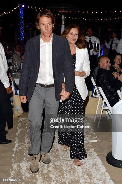Daniel Moder and actress Julia Roberts attend Heal The Bay's "Bring Back The Beach" Annual Awards Presentation & Dinner held at The Jonathan Club on...