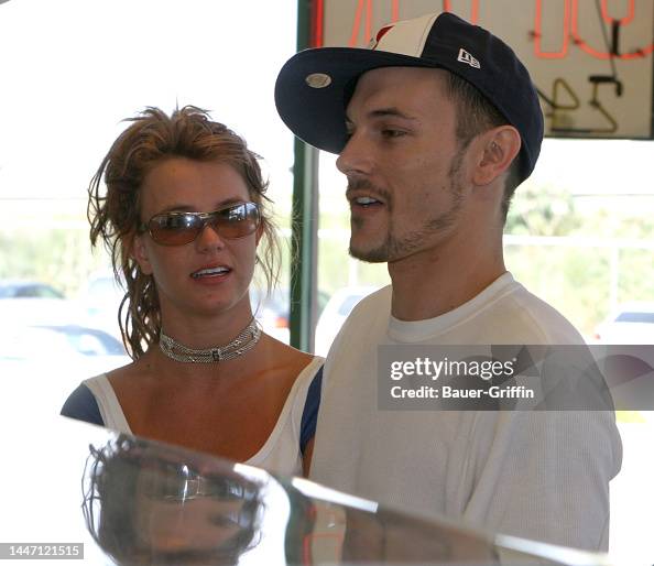 Celebrity Sightings - Bauer-Griffin - 2004 Celebrity Sightings - Bauer-Griffin - 2004