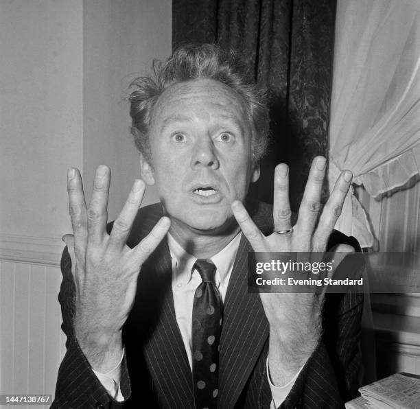 4,992 Van Johnson Photos & High Res Pictures - Getty Images