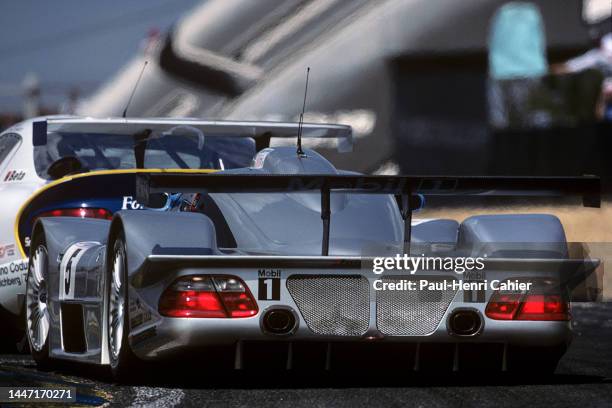 Christophe Bouchut, Nick Heidfeld, Mercedes-Benz CLR, Le Mans 24 Hours, Circuit de la Sarthe, Le Mans, 06 December 1999.