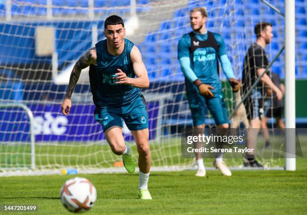 Miguel Almirón runs with the ball during the Newcastle United Training Session at the Al Hilal FC Training Centre on December 06, 2022 in Riyadh,...