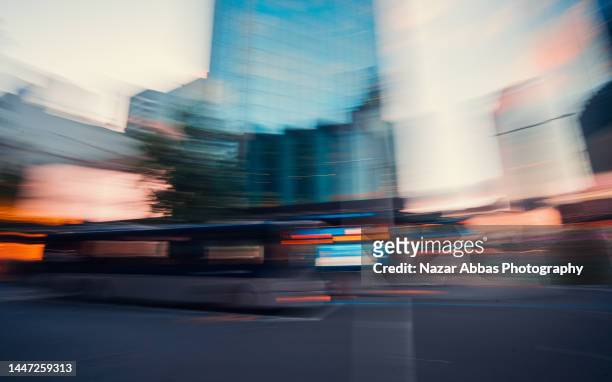 city traffic blurred motion background. - timelapse new zealand stock pictures, royalty-free photos & images