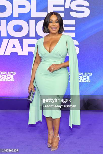 Niecy Nash attends the 2022 People's Choice Awards at Barker Hangar on December 06, 2022 in Santa Monica, California.