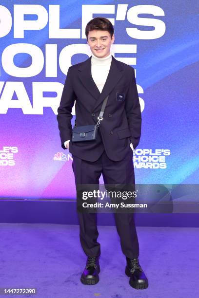 Noah Schnapp attends the 2022 People's Choice Awards at Barker Hangar on December 06, 2022 in Santa Monica, California.