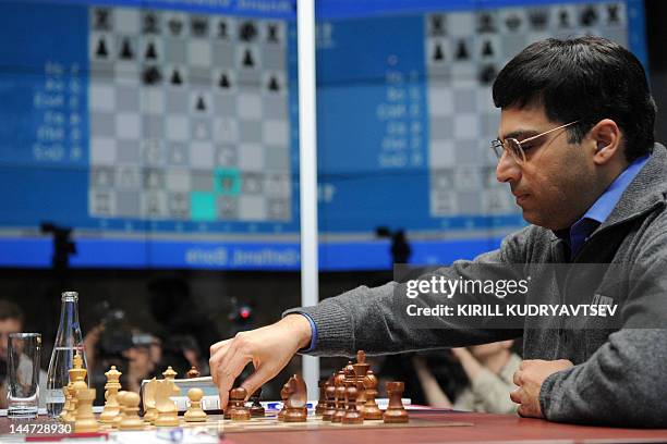 India's Vishwanathan Anand reacts during a FIDE World chess championship match against Israel's Boris Gelfand in State Tretyakovsky Gallery in Moscow...