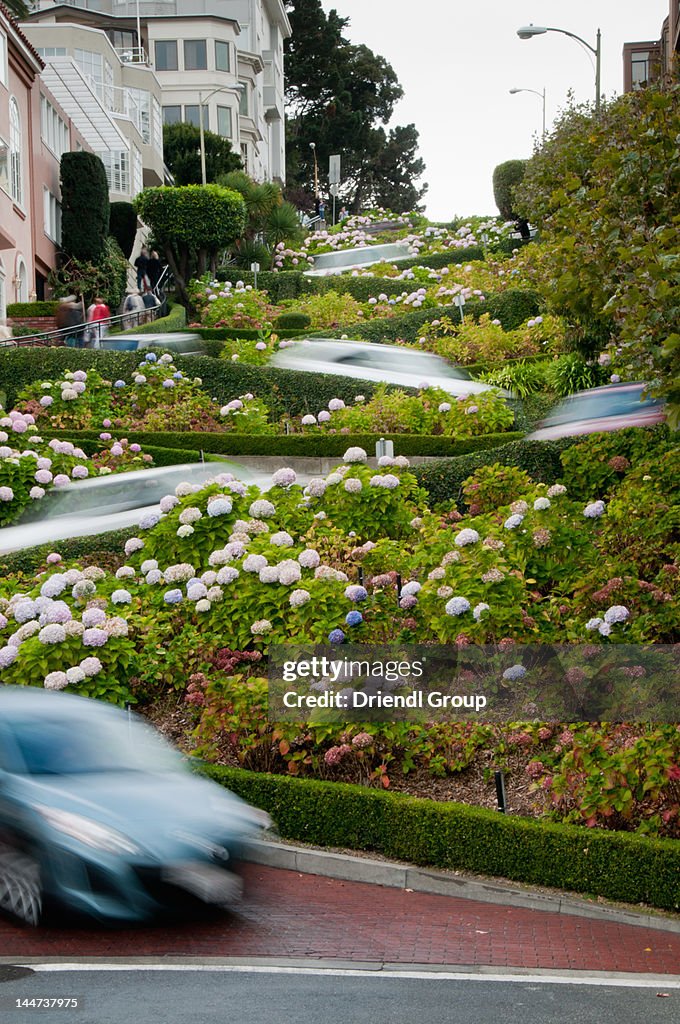 Cars in motion on Lombard Street