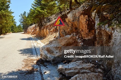 Falling Roadside Rocks Triangular Road Sign Attention Falling Rocks Huge Boulder On The ...