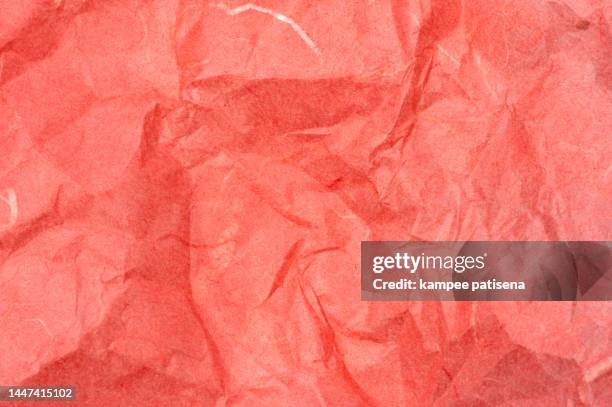 crumpled mulberry paper texture background. - knusprig stock-fotos und bilder