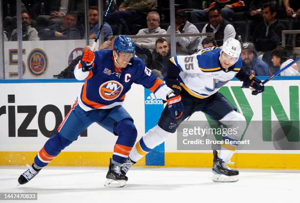 Anders Lee of the New York Islanders skates against the St. Louis Blues at the UBS Arena on December 06, 2022 in Elmont, New York.