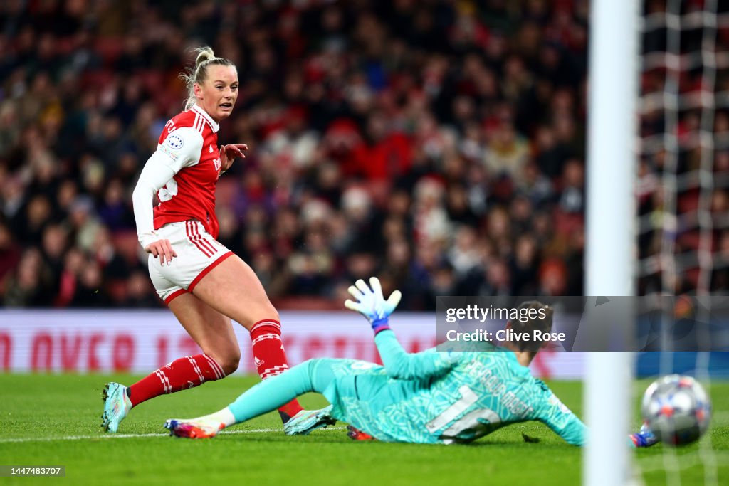 Arsenal WFC v Juventus Football Club: Group C - UEFA Women's Champions League