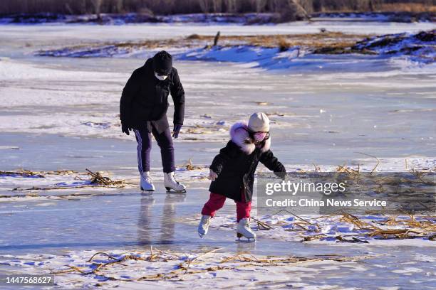 263 Solar Ice Rink Stock Photos, High-Res Pictures, and Images - Getty ...
