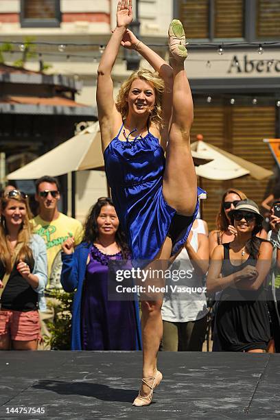 Lauren Froderman performs at "Extra" at The Grove on May 18, 2012 in Los Angeles, California.