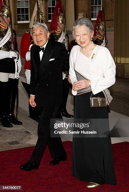 Emperor Akihito and Empress Michiko of Japan attend a dinner for foreign Sovereigns to commemorate the Diamond Jubilee at Buckingham Palace on May...