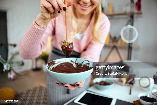 creative dessert - chocolate fondue stock pictures, royalty-free photos & images