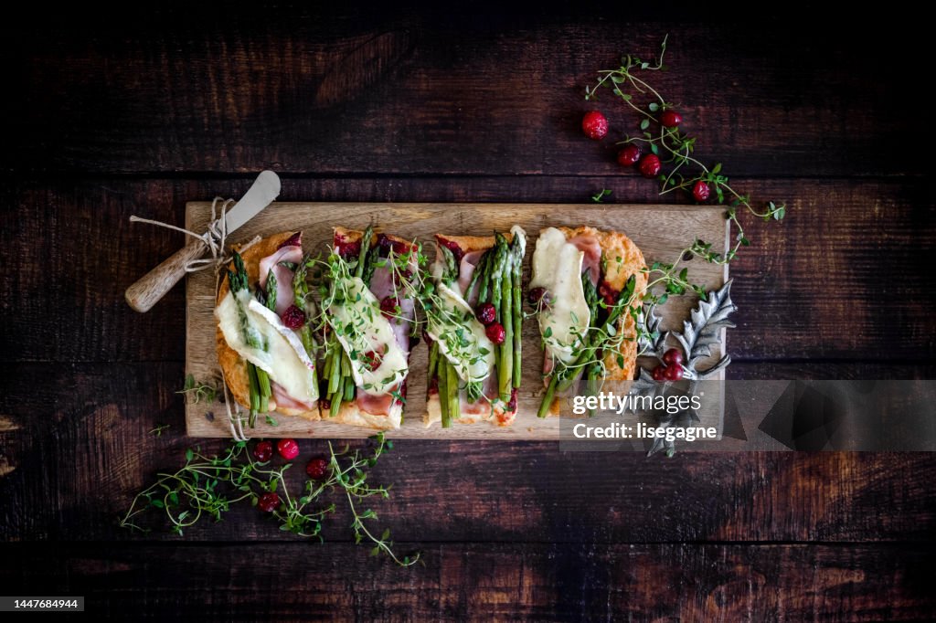 Galette, cranberries and brie