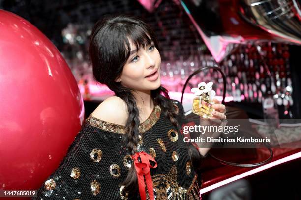 Malina Weissman Photos and Premium High Res Pictures - Getty Images