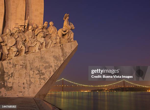 the discovery monument, lisbon, portugal - empire - fotografias e filmes do acervo