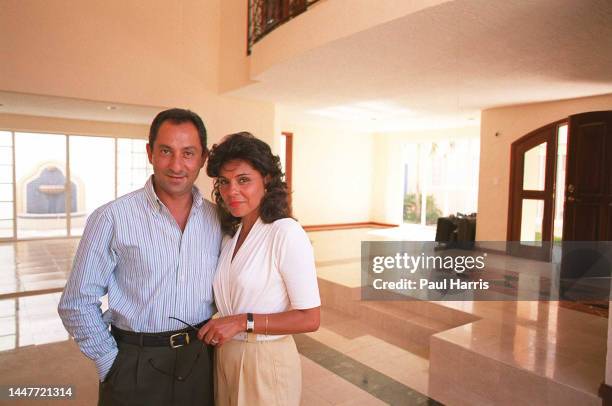 Ozzie Ardiles manager of Deportivo Jalisco, A.C. With his wife Silvia in their home.he played for Spurs after winning the World Cup for Argentina in...