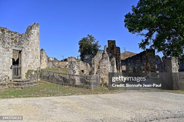 oradour-sur-glane, french  village destroyed during world war ii - haute vienne stock pictures, royalty-free photos & images