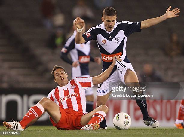 Diogo Ferreira of the Victory controls the ball during the match between Melbourne Victory and Olympiakos FC at Etihad Stadium on May 19, 2012 in...
