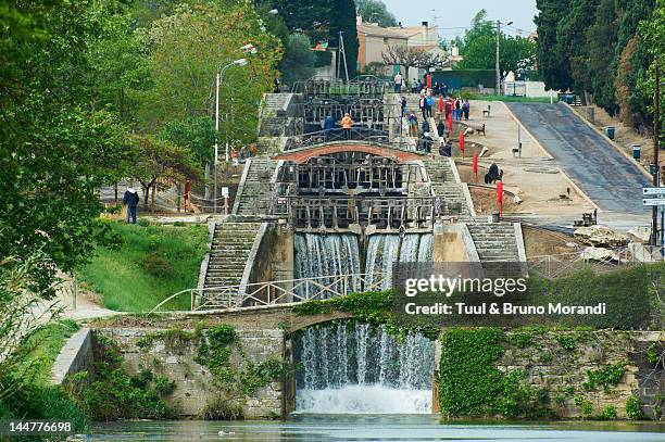 france, 7 lock of fonserannes, canal du midi - languedoc rousillon stock pictures, royalty-free photos & images