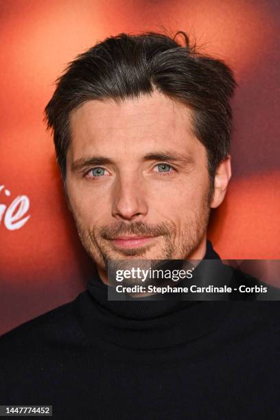 Raphael Personnaz attends The "Le Tourbillon De La vie" Premiere At Pathe Wepler on December 08, 2022 in Paris, France.