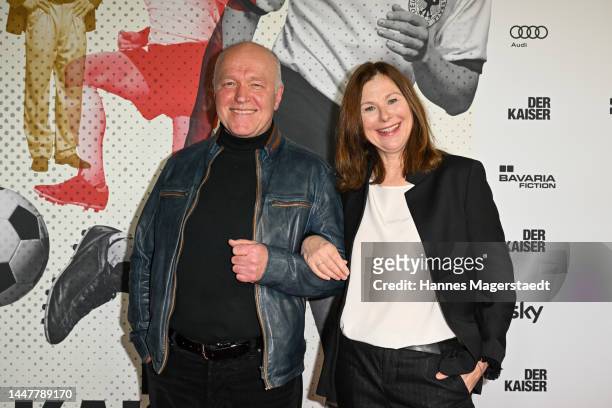 Heinz-Josef Braun and Bettina Mittendorfer attend the "Der Kaiser" Premiere at Astor Filmlounge on December 08, 2022 in Munich, Germany.