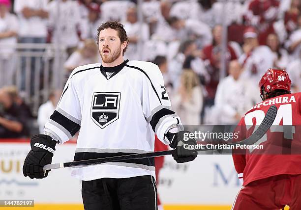 Colin Fraser of the Los Angeles Kings warms up before Game One of the Western Conference Finals against the Phoenix Coyotes during the 2012 NHL...